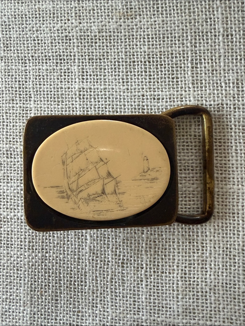 Vintage 1981 Scrimshaw BTD Nautical Ship Belt Buckle in Cream and Brass